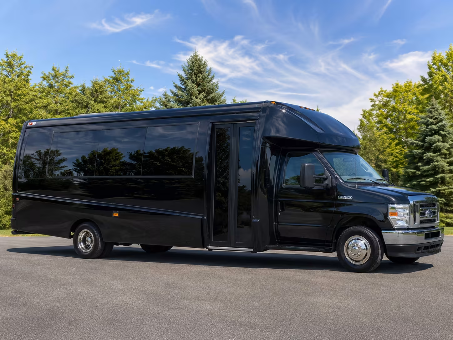 minibus rentals in oceanside for coastal lagoon field trips