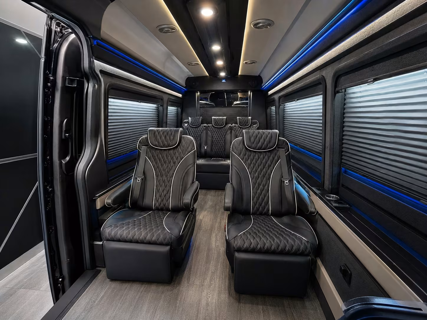 oceanside hotel airport transportation for groups and guests
