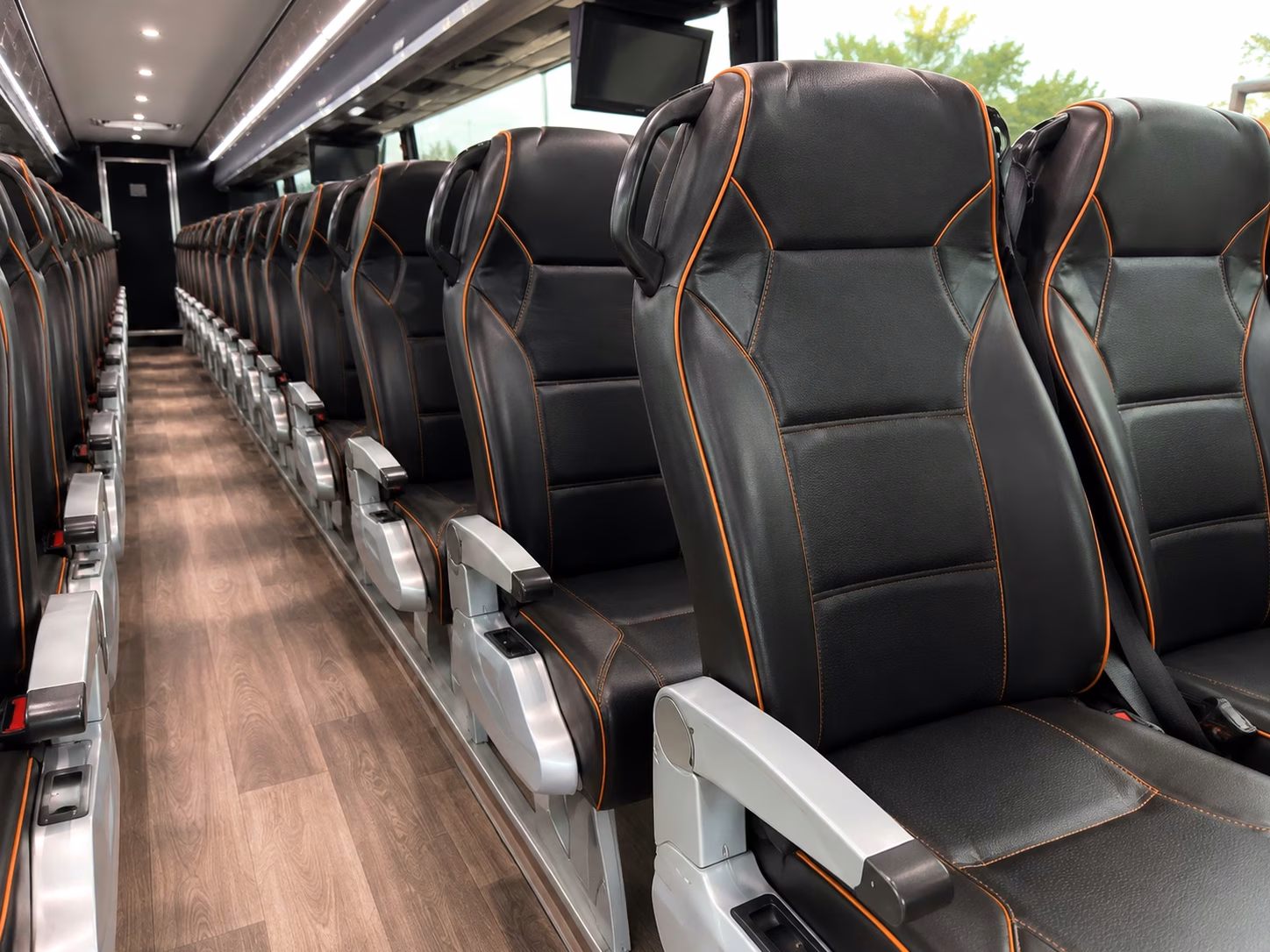 rent oceanside prom party buses before spring dates fill up