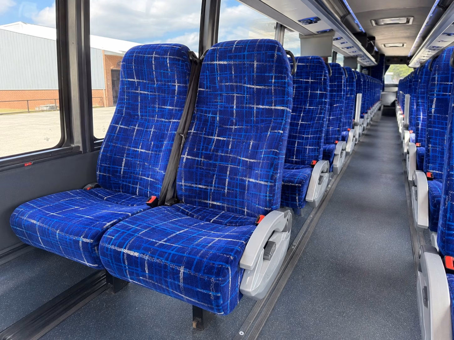 shuttle buses from oceanside to snapdragon stadium games